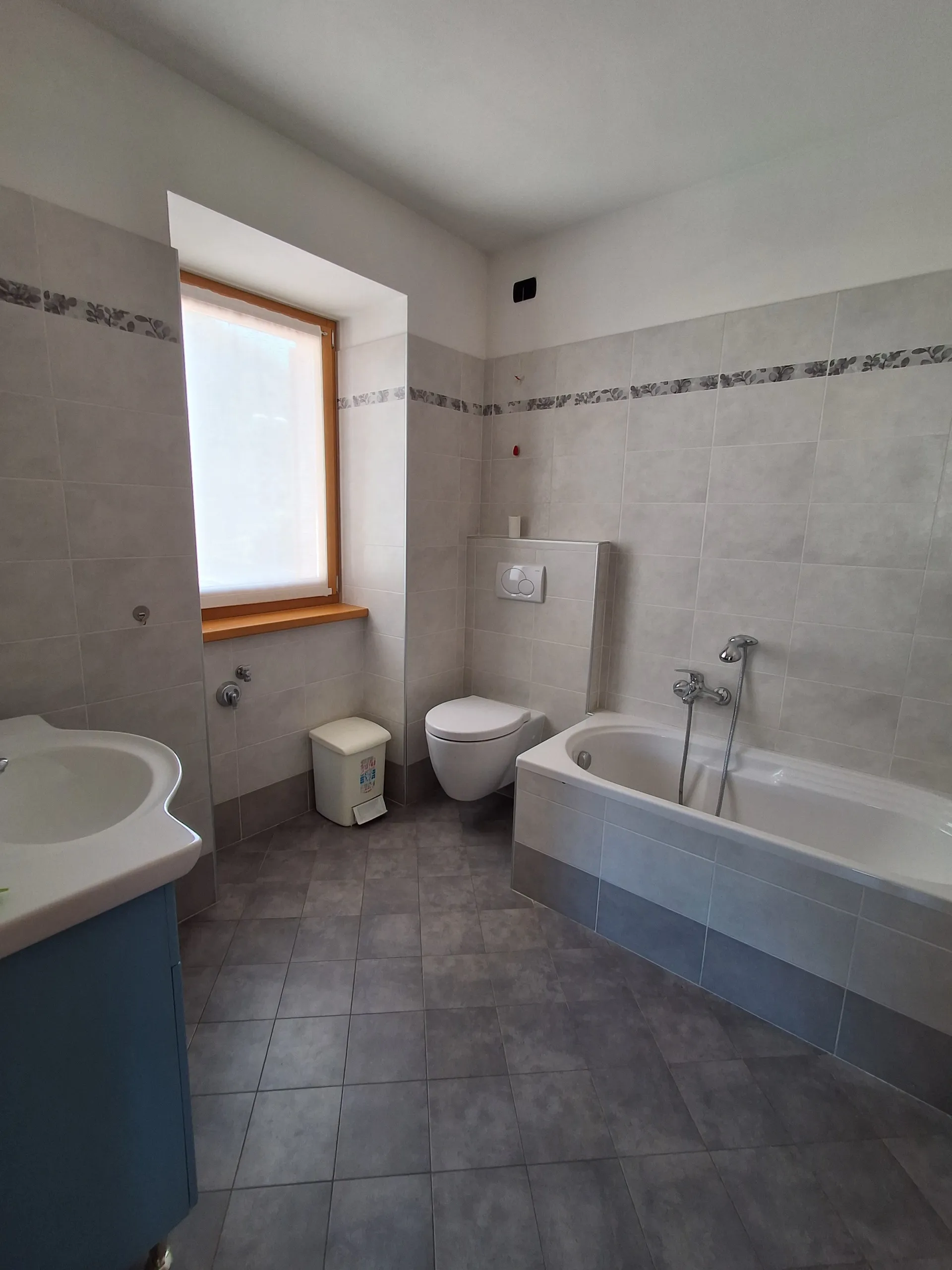 Bagno con doccia